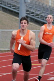 Tim Brill to Will Rapp in 4 X 200m